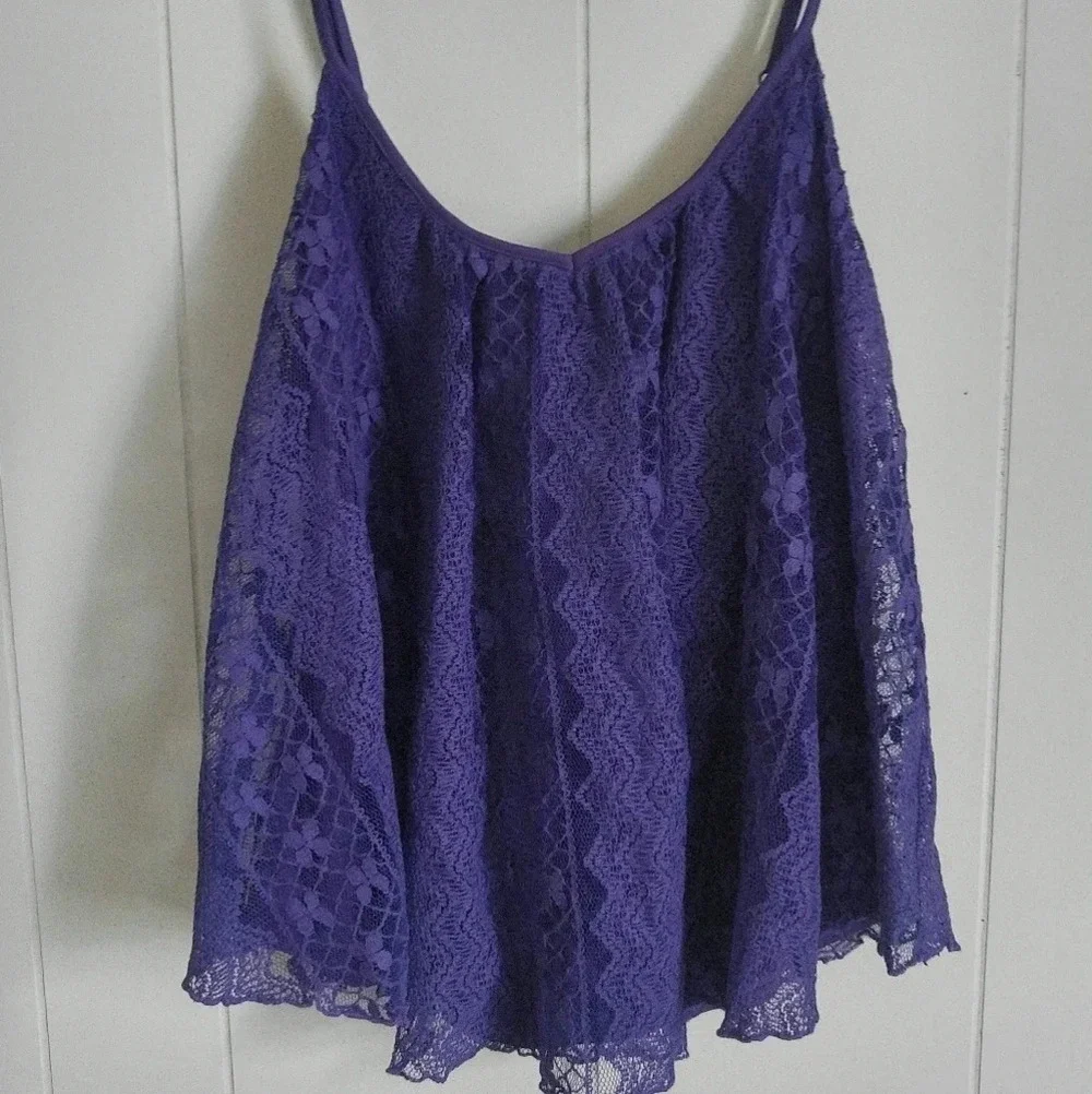 SmaleXPRESS Purple Crop top double layer / Lace